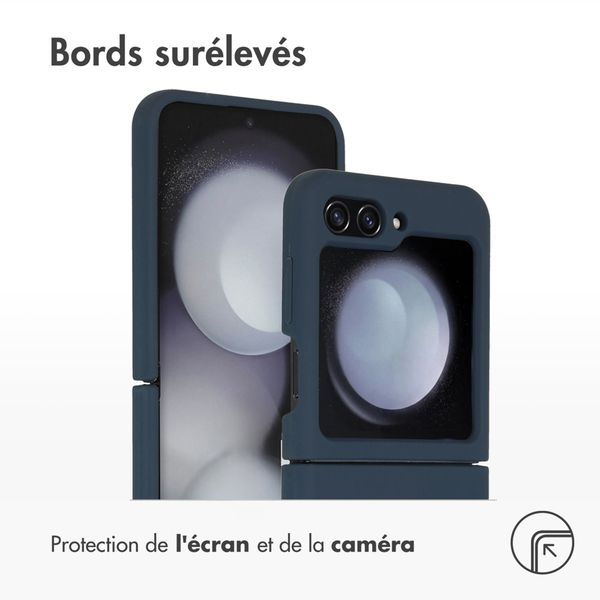 Accezz Coque Liquid Silicone Samsung Galaxy Z Flip 5 - Bleu foncé