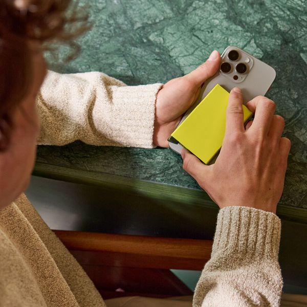 Secrid Cardprotector MagSafe - Porte-cartes - Lime