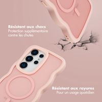 Selencia Coque arrière Wavy avec MagSafe Samsung Galaxy S25 Ultra - Soft Pink