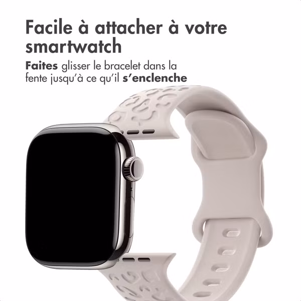 imoshion Bracelet en silicone imprimé léopard Apple Watch Series 1 - 9 / SE (38/40/41 mm) | Series 10 / 11 (42 mm) - Lumière stellaire