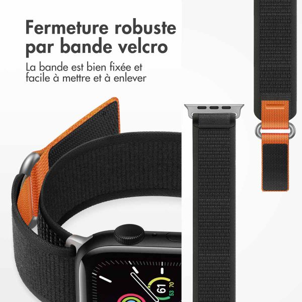 imoshion Bracelet en nylon Trail Apple Watch Series 1 á 9 / SE (38/40/41 mm) | Series 10 (42 mm) - Pure Black