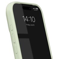 iDeal of Sweden Coque en silicone avec MagSafe Apple iPhone 17 Pro - Sage Green