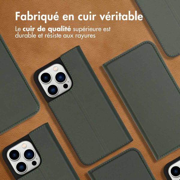 Accezz Étui de télephone Slim Folio en cuir de qualité supérieure Apple iPhone 14 Pro - Vert