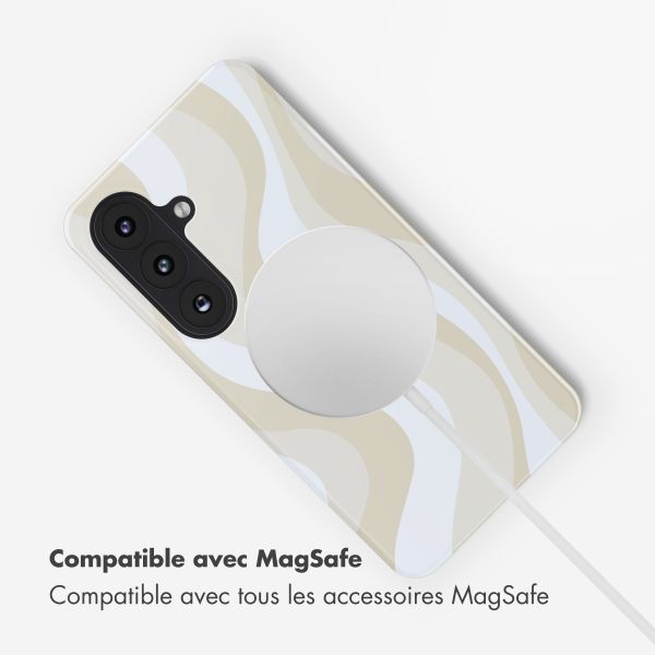 Selencia Coque arrière Vivid avec MagSafe Samsung Galaxy S26 - Desert Waves Beige
