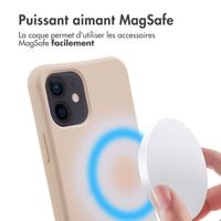 imoshion Coque arrière Color avec cordon amovible et MagSafe Apple iPhone 12 (Pro) - Nude