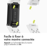 imoshion Bracelet de sport en silicone avec trous Fitbit Charge 5 / Charge 6 - Blanc