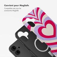 Selencia Coque arrière Vivid Tough avec MagSafe iPhone 16 - Double Hearts Rubine Red Lilac