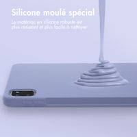 Accezz Coque Liquid Silicone avec porte-stylet iPad Pro 11 (2018/2020/2021/2022) - Lila