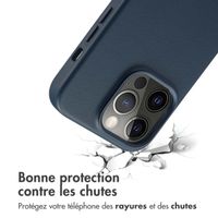Accezz Coque arrière en cuir avec MagSafe Apple iPhone 14 Pro - Nightfall Blue