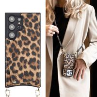 Selencia Coque de télephone Nova avec cordon et porte-cartes Samsung Galaxy S24 Ultra - Leopard