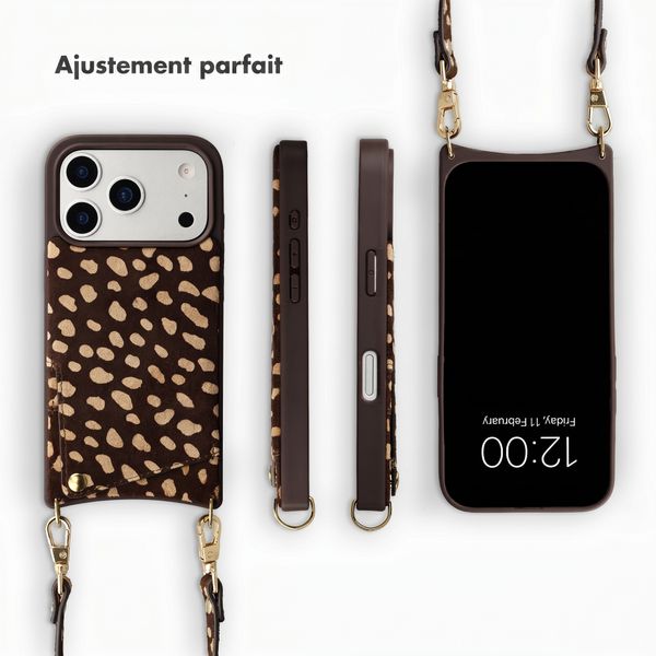Selencia Nova coque arrière en cuir véritable avec porte-cartes Apple iPhone 17 Pro Max - Fawn Chic