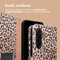 imoshion Étui de télephone portefeuille Design Samsung Galaxy A17 - Leopard Mood