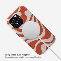 Selencia Coque arrière Vivid Tough avec MagSafe iPhone 16 Pro - Dream Swirl Orange