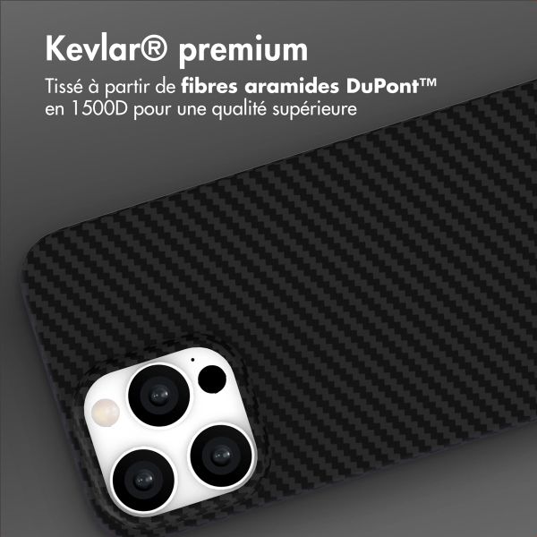 Accezz Coque Kevlar MagSafe Apple iPhone 16 Pro - Noir