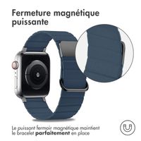 imoshion Bracelet en cuir magnétique Apple Watch Series 1-9 / SE - 38/40/41 mm / Series 10 - 42 mm - Bleu