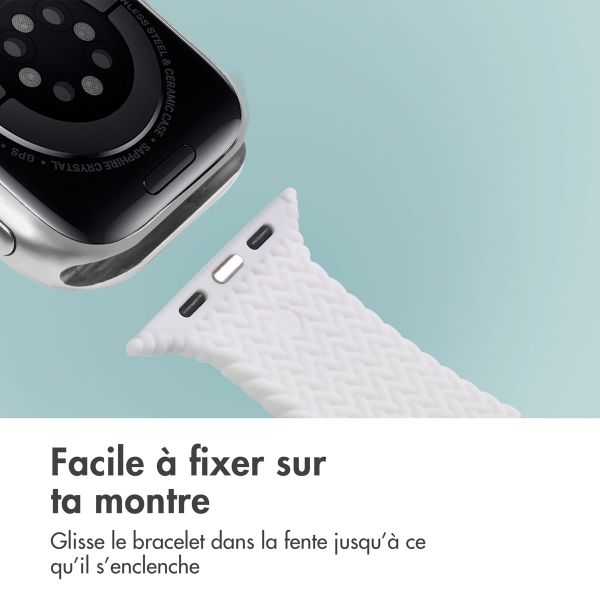 imoshion Bracelet en silicone tressé Apple Watch Series 1 à 10 / SE / Ultra (2) (44/45/46/49 mm) - Blanc