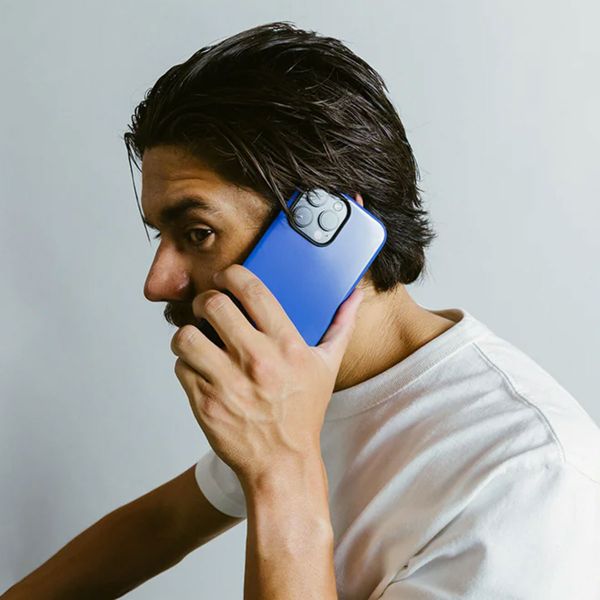 Nomad Coque Sport Apple iPhone 15 Pro - Super Blue