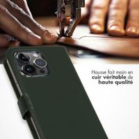 Selencia Étui de téléphone portefeuille en cuir véritable iPhone 15 Pro Max - Vert