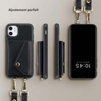 Selencia Coque à cordon avec porte-cartes enveloppe Sera iPhone 11 - Noir