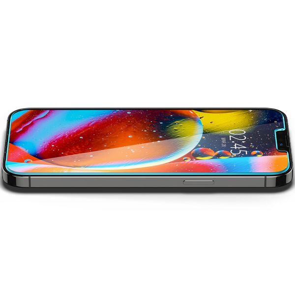 Spigen Protection d'écran en verre trempé GLAStR Fit + Applicator 2-pack Apple iPhone 13 Pro Max