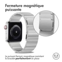 Selencia Bracelet magnétique en acier Apple Watch Series 1 á 9 / SE (38/40/41 mm) | Series 10 / 11 (42 mm) - Argent