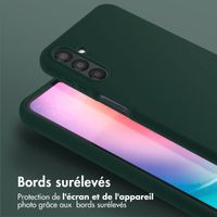 Selencia Coque silicone avec cordon amovible Samsung Galaxy A25 (5G) - Vert foncé