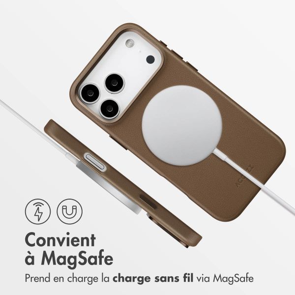 Accezz Coque arrière en cuir avec MagSafe Apple iPhone 17 Pro Max - Marron café