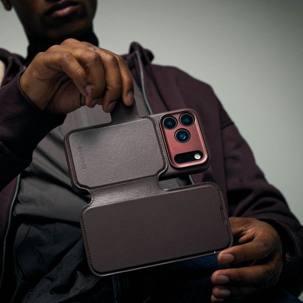 Decoded Portefeuille détachable 2 en 1 en cuir MagSafe Apple iPhone 17 Pro - Navy Shadow