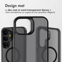 Accezz Coque Givrée Robuste avec MagSafe Samsung Galaxy S24 Plus - Noir