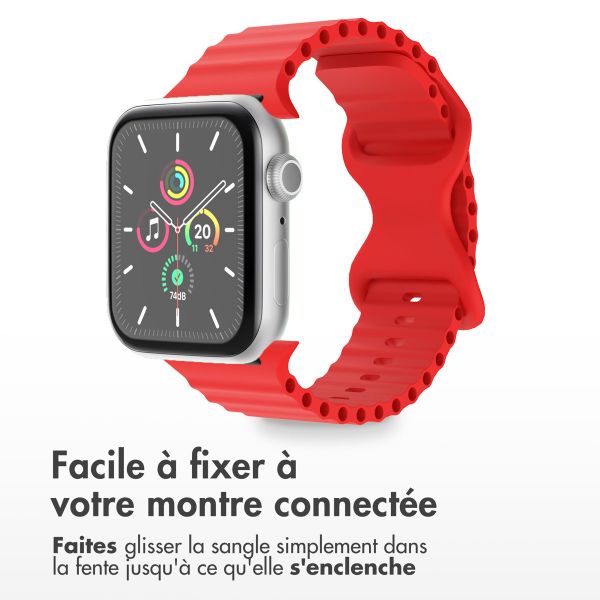 imoshion Bracelet Athletic en silicone Apple Watch Series 1 t/m 11 / SE / Ultra (44/45/46/49 mm) - Rouge
