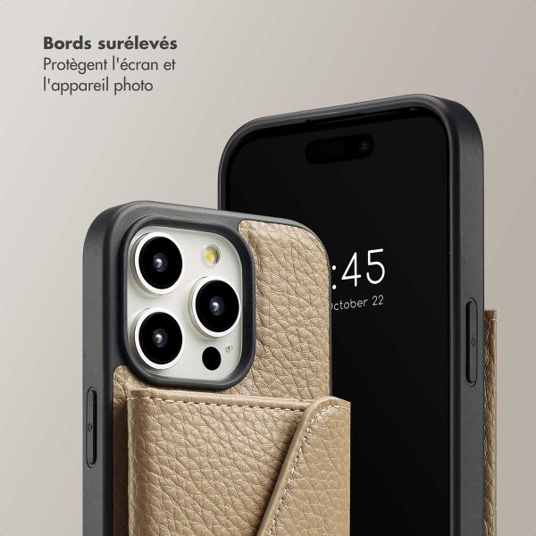 Selencia Coque à cordon avec porte-cartes enveloppe Sera iPhone 15 Pro - Beige