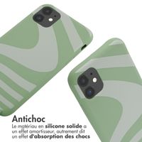 imoshion Coque design en silicone avec cordon iPhone 11 - Retro Green