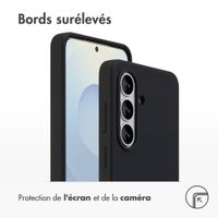 Accezz Coque Liquid Silicone avec MagSafe Samsung Galaxy S26 - Noir