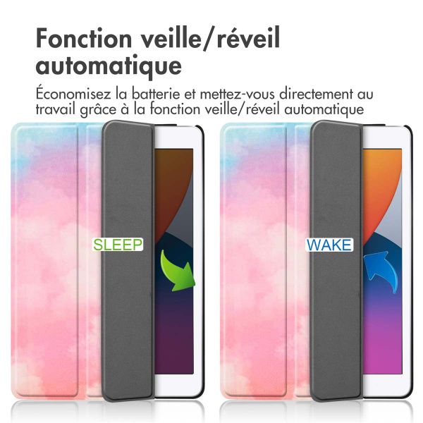 imoshion Coque tablette Design Trifold Apple iPad 9 (2021) 10.2 pouces / iPad 8 (2020) 10.2 pouces / iPad 7 (2019) 10.2 pouces - Sky