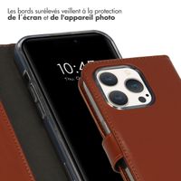 Selencia Étui de téléphone portefeuille en cuir véritable iPhone 15 Pro - Brun clair