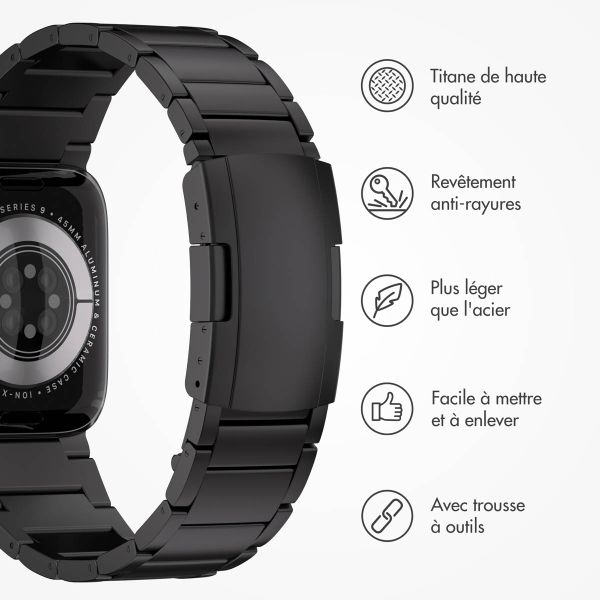 Accezz Bracelet en acier Titane mat Apple Watch Series 1 á 9 / SE (38/40/41 mm) | Series 10 (42 mm) - Noir