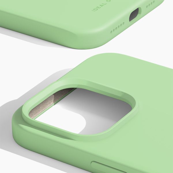 iDeal of Sweden Coque Silicone iPhone 14 Pro Max - Mint