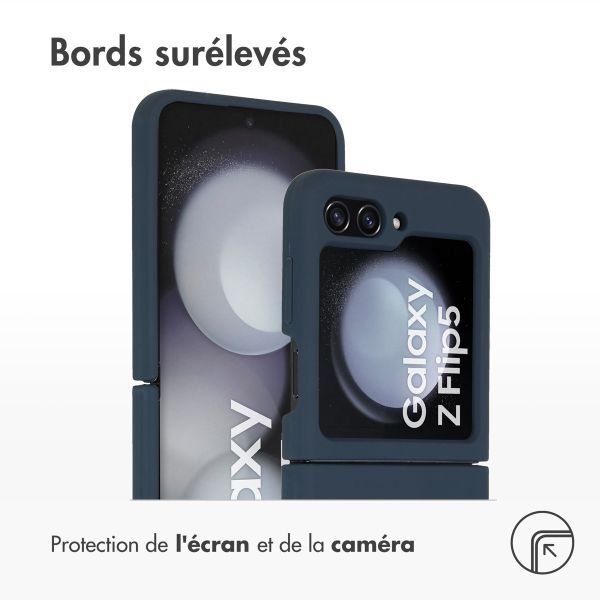 Accezz Coque Liquid Silicone Samsung Galaxy Z Flip 5 - Bleu foncé