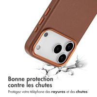 Accezz Coque arrière en cuir avec MagSafe Apple iPhone 17 Pro Max - Sienna Brown