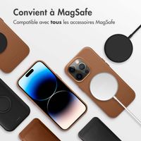 Accezz Coque arrière en cuir avec MagSafe Apple iPhone 14 Pro - Sienna Brown