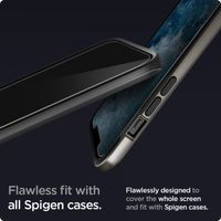 Spigen Protection d'écran en verre trempé GLAStR Privacy Applicator iPhone 12 (Pro)