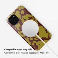 Selencia Coque arrière Vivid avec MagSafe Apple iPhone 15 - Moo'd Olive Dust