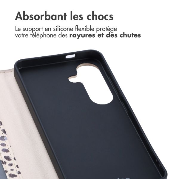 imoshion Étui de télephone portefeuille Design Samsung Galaxy S25 - Black And White Dots