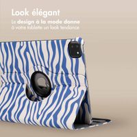 imoshion Coque tablette Design rotatif à 360° Apple iPad Pro 11 (2022 / 2021 / 2020 / 2018) - White Blue Stripes