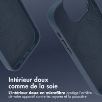 Accezz Coque arrière en cuir avec MagSafe Apple iPhone 14 Pro - Nightfall Blue