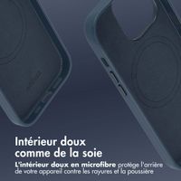 Accezz Coque arrière en cuir avec MagSafe iPhone 14 Pro - Nightfall Blue