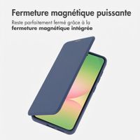 imoshion Bookcase transparente avec MagSafe Samsung Galaxy A57 (5G) - Bleu