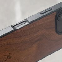 Woodcessories Coque Bumper MagSafe iPhone 16 - Walnut