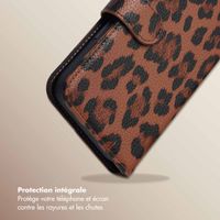 Selencia Étui de télephone portefeuille imprimé léopard Sabi Apple iPhone 14 / 13 - Mocha Brown