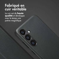 Accezz Étui de télephone portefeuille en cuir 2-en-1 avec MagSafe Samsung Galaxy S23 FE - Onyx Black